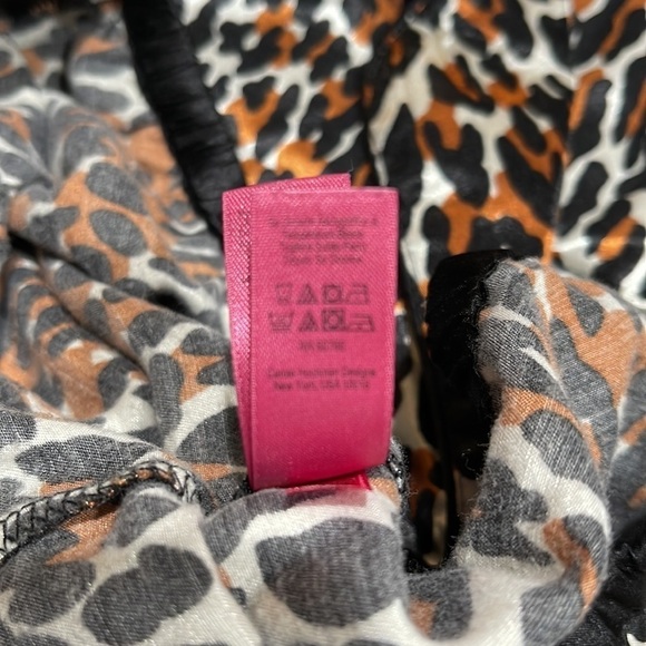 Betsey Johnson 2 pc Satin Leopard Print Pajama Set SZ M - Picture 8 of 9
